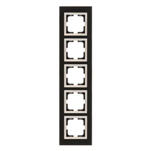 8eb7f977-fb4d-4c31-9acf-2dc465aefd20-300x300